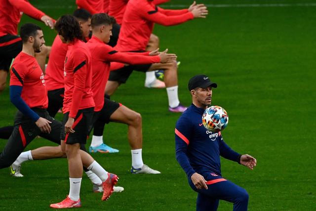 欧冠-哈兰德双响京东安破门 曼城3-3费耶诺德